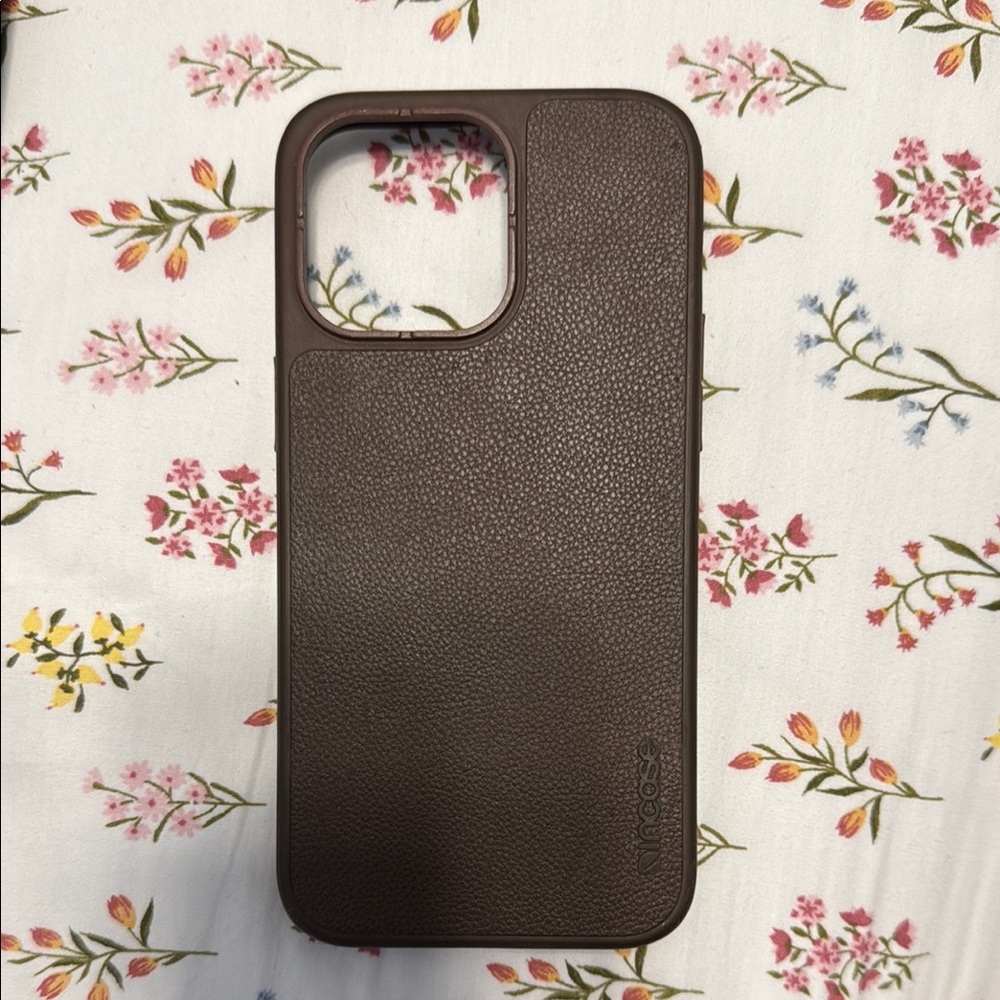 Incase Brown Minimalist Phone Case for iPhone 15 Pro Max